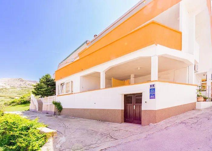 Neda Beautiful View Of The Countryside And The Sea With Parking Air Conditioning Wifi